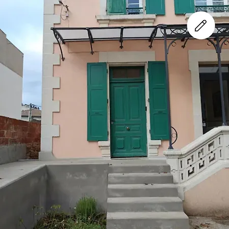 Le Prologue, Cozy For 4 People *