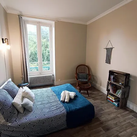 Le Prologue, Cozy For 4 People 아파트 로만스수르아이져